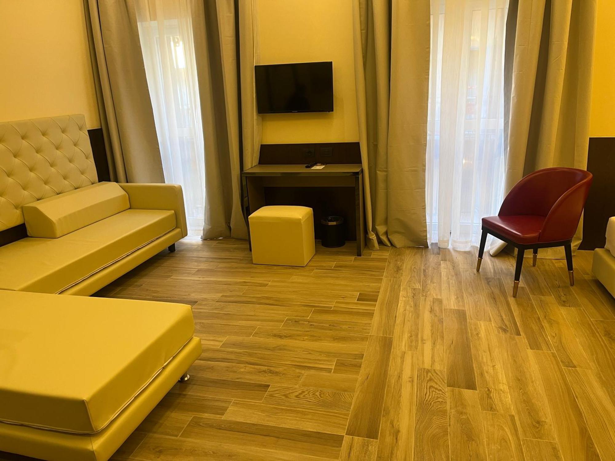 Jr Hotels Bocconi Milano Milão Exterior foto
